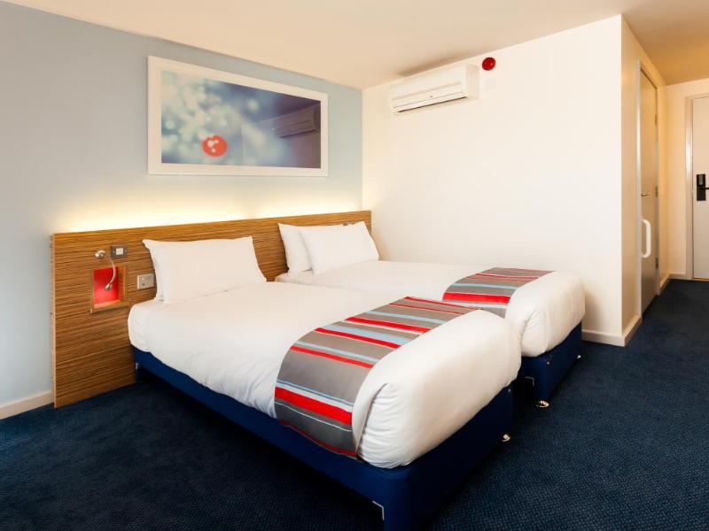 Travelodge Paignton Seafront Exterior foto